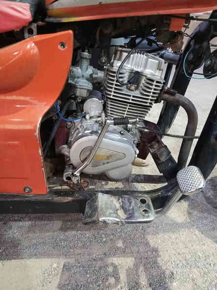 ستوته ام تي ار ادوات ومكفوله من السرقه نضيفه كلش اكسن لطش جديد محرك نضيف كهربائيات كلها شغاله نكره سلف السعر 800 وبيها مجال قليل مكاني خور الزبير وهذا رقمي ***********
