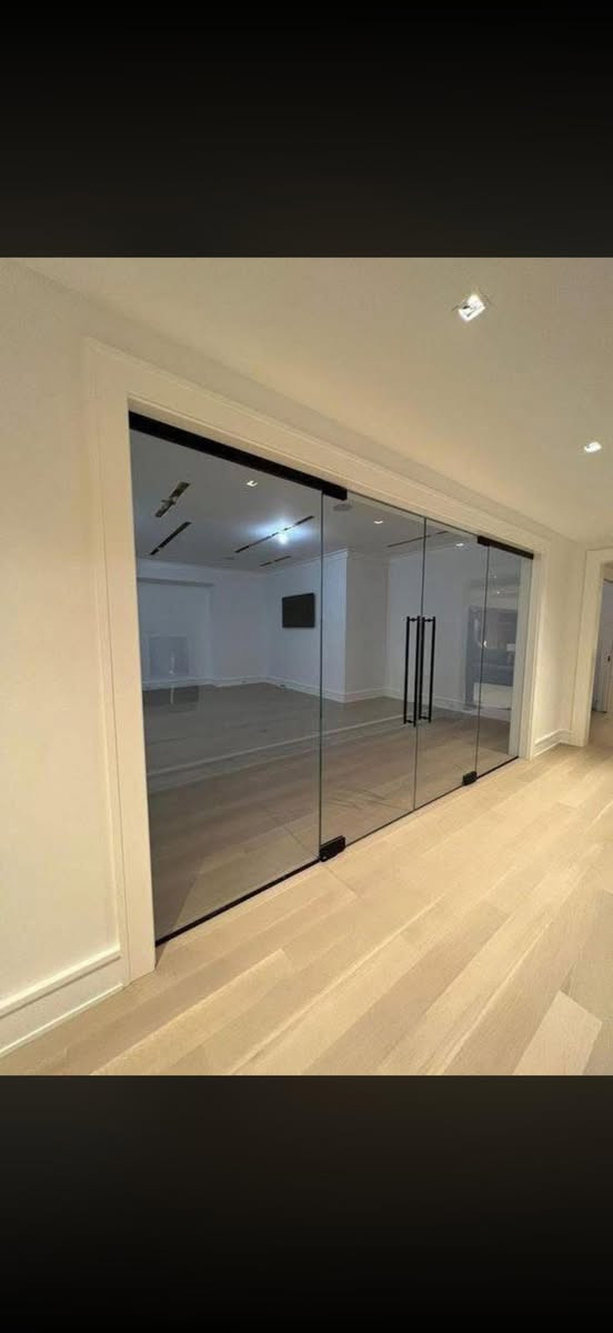 السلام عليكم 🫡 

أعمالي الفنية والهندسية 
عمل واجهات مباني ومخططات هندسية 
بورسلين ميكانيكي فرونتك 
كيرتن وول كاسيت وقبق
جام فلات حراري 
الامنيوم والزجاج والمرايا 
شبابيك سلايت عازل صوت دبل جام تك جام 
نوافذ وشبابيك مفصلي G45 و G55
واجهات محلات وشركات وقواطع زجاجية 
تقطيع حسب الطلب المنيوم وجام 10 ملم عادي ومقسى سيكوريت 
ابواب الامنيوم جوده عاليه جدا 
ابواب زجاج جوده عاليه 
ابواب سلايت يدوي 
ابواب كهربائيه فوتوسيل اوتوماتيك 
محجرات زجاج مقوس لف 
محجر الامنيوم 
جلسات خارجيه زجاج 
جلسات داخليه مزارع 
تغليف كعده خارجيه مزرعه 
عمل مرايا انواع مختلفه 
تجهيز مريات صالونات 
ومراكز تجميل مرايا وديكورات 
ابجورات منازل وبنايات ومحلات تجارية 
كبنكات كهربائيه الامنيوم 
الأتصال والاستفسار 
العنوان  بغداد الدوره 
***********
#بغداد #بغدادالعراق
#شبابيك
#الامنيوم
#بورسلين
#واجهات
#المنصور
#الجادرية
#الكراده
#الدورة
#القادسية
#الامنيوم
#اليرموك
#كهرباء
#اوتوماتيك
#اربيل
#رماددي 
#فلوجه
#بصرة
#دهوك
#عمارة
#بغداد
#كيرتنوول
#فرونتك
#بناءحديث
#ديكور
#مرايا
#نقش
#بغدادالعراق
