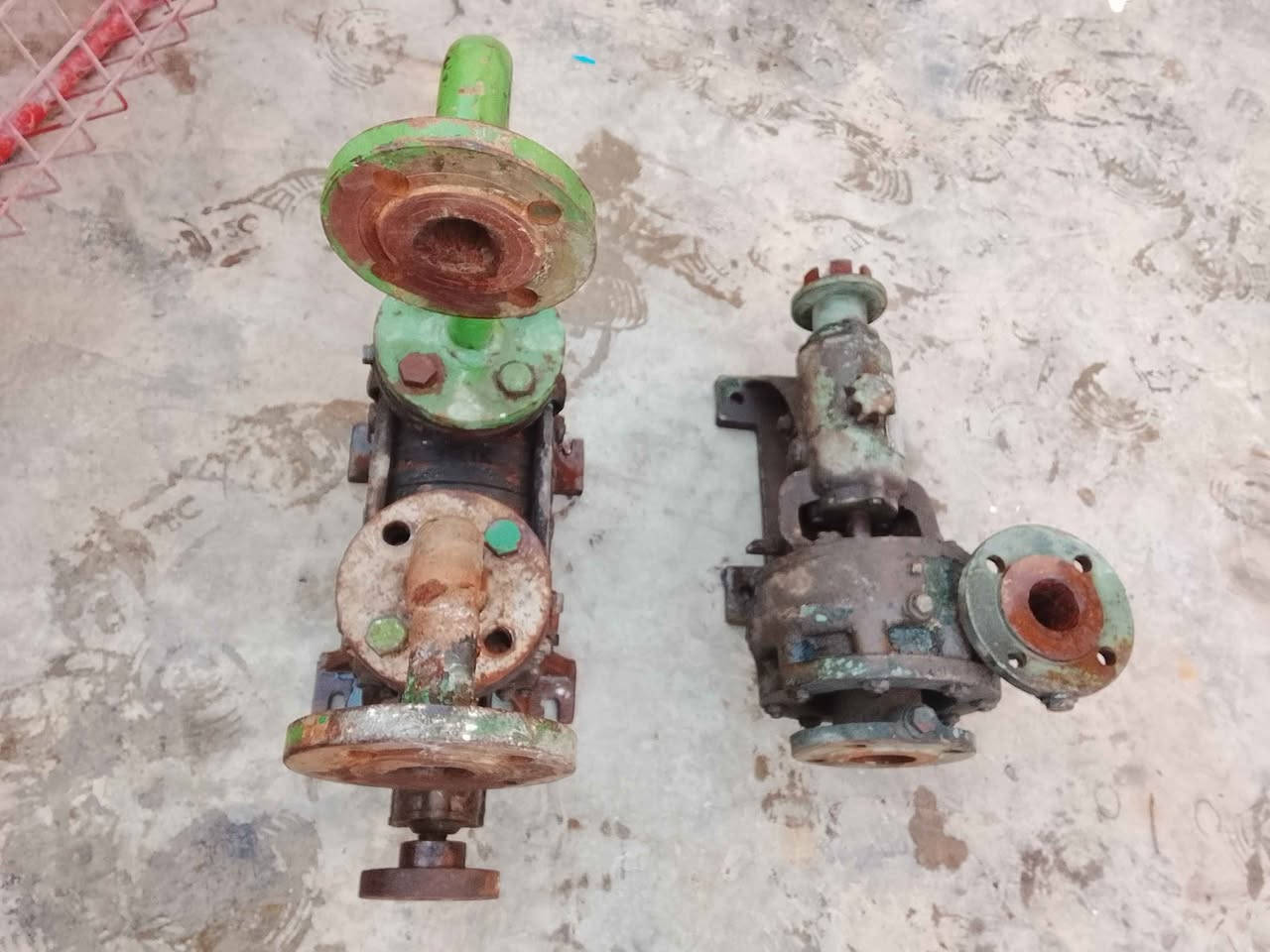 ‎خنزيره ضخط عالي 2 انج عدد 2 نضيف حيل مكان دهوك سميل رقم تليفون ***********‎ دهوك, العراق
