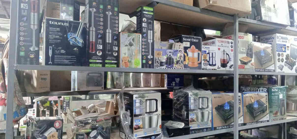 محل البيع وتصفيه محل كلشي عندي تواصل ع رقمي ***********
