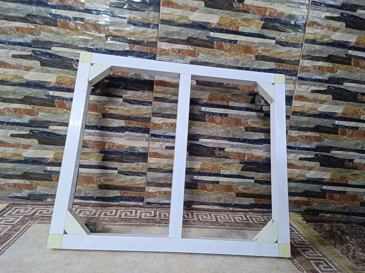 اغراض متنوعة للبيع 
مكاني بغداد ام الكبر والغزلان
*********** بي واتساب
