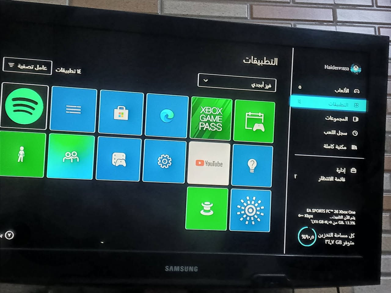 السلام عليكم اكس بوكس وان فات نضافه 80بل ميه ويا يده واير طول 3متر او واير لس بس بيها ادرفت تصلحها ب5 الاف دينار او جهاز اطيك ويا حساب بي خمس لعبات او جهاز كلش سلس او كله شغال زر تشغيل و مدخل اقراص او وايرات و محوله اصليات اسعر 150 او بي مجال حگ الجيه عنواني بغداد رئاسه العبيدي التواصل ***********
