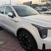 سورنتو ٢٠٢٥ • مشية ٦٠٠٠ • محرك ٦ سلندر ٣.٥