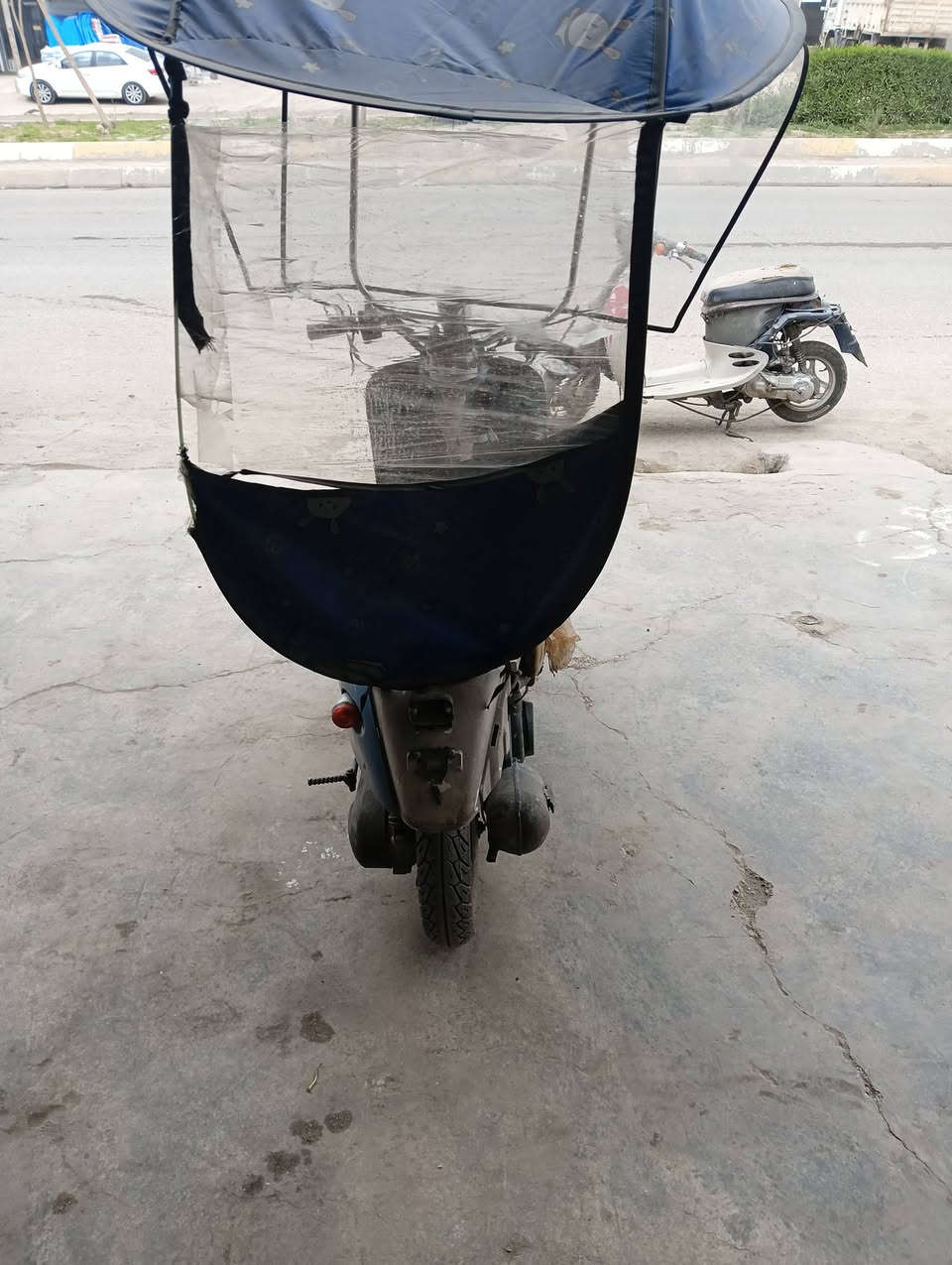 سلام عليكم عبد الحليم للبيع كل عيب مابي محرك شاف هورن شغال سعر 250وبي مجال عنوان كركوك 
***********////***********
