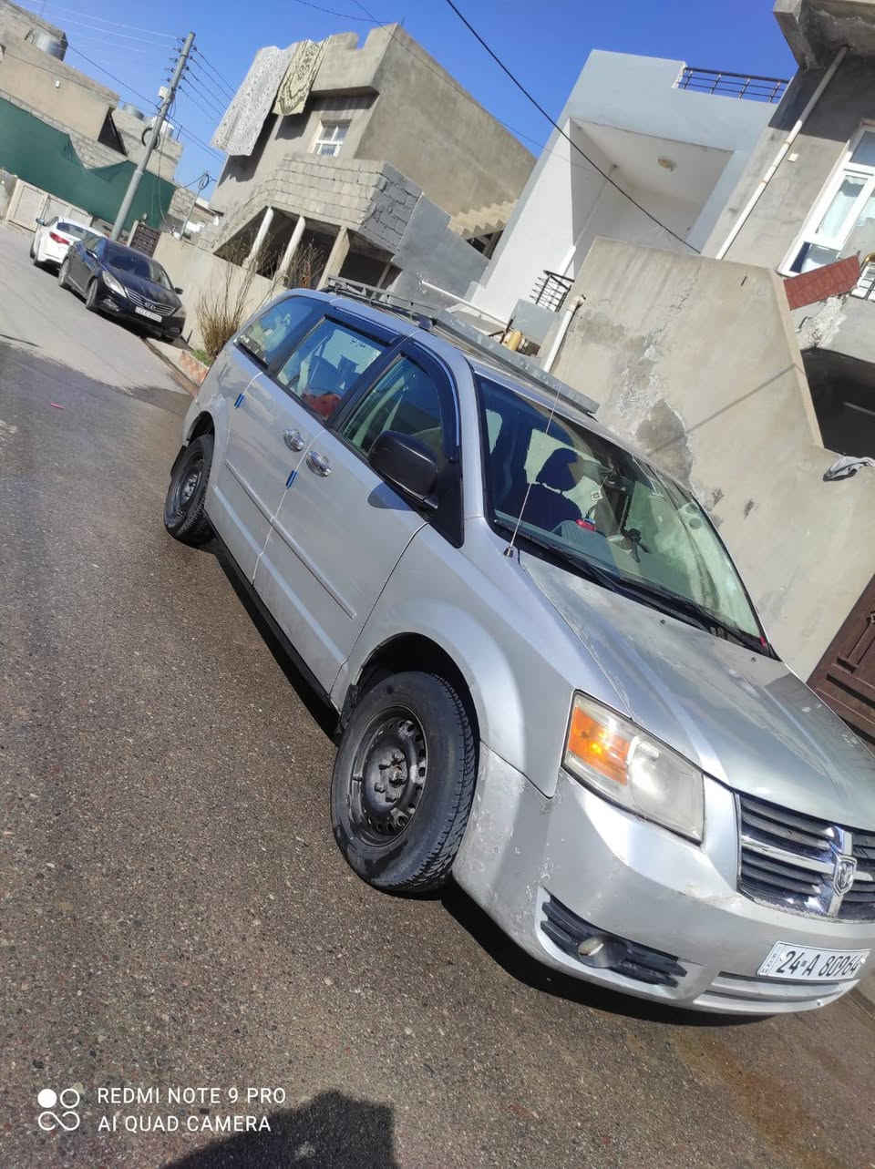 دوج كرفان رقم دهوك سيار جاهز من كلشي سنوي 2030 بدون صبغ وبدون ضرب موديل 2009 كير ومحرك بشرط سعرها 105 ورقات وفيها مجال بسيط مكان سيارا باربيل 
***********
