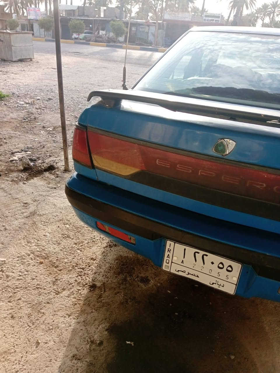 السلام عليكم ورحمة الله وبركاتة سياره نوع اسبرو موديل 95 تحويل مباشر كير ومحرك شرط اوتماتيك محرك مفتوح  كورلاء تخم تايرات صدر خير من الله سنويه صاقطه من سنة ٢٤ اذا اكو مراوس حسب القناعه السعر ٢٥ وبيه مجال قليل مكان سياره ديالى ناحية السلام دلي عباس اوهذا رقمي بي واتساب ***********
