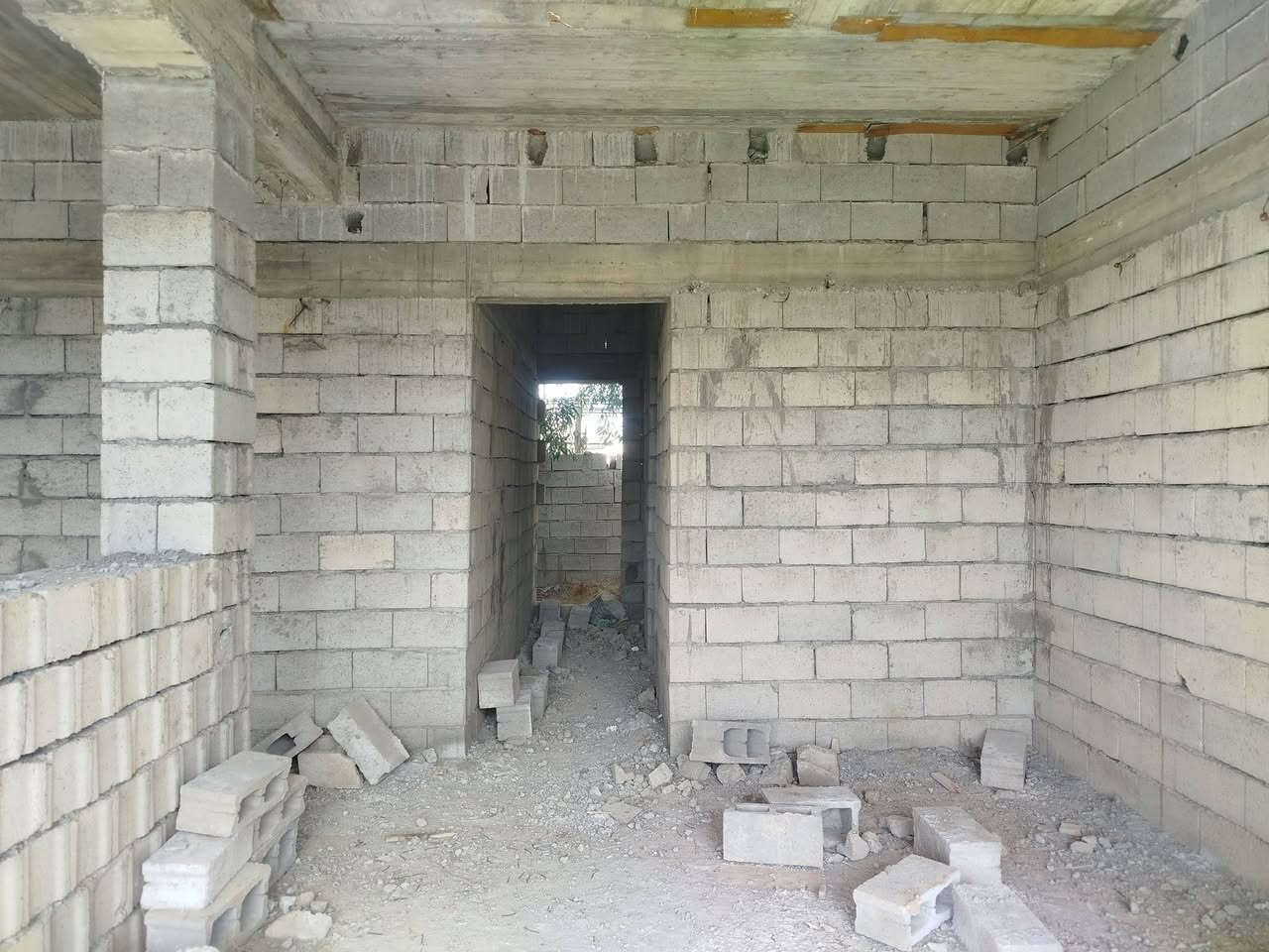 رقم اعلان۱۰۸۲
نوع عقار طابو زراعي
مزرعة ۱۳۰۰متر للبيع ركن كركوك طريق السليمانيه جيمن خلف كليه قلم كلش قريب موقع كل مزارع مزرعه بي كهرباء ماء +تانكي۱۰۰۰۰ الف لتر ماء +هيكل
يتكون هيكل غرفتين نوم
استقبال
مطبخ
حوش خا جي +درج خارجي
للاستفسار
۰۷٥۰۳٦۳۹۲٥۸واتساب
۰۷۷۰۱۳۳۰٤٥٥فايبر
قارات نيشتمان في كركوك
