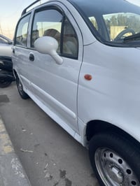 كيو كيو. مديل 2010. سياره.  كفاله. عامه. اخت. كير. اوتو   شاشه. بيهه  ...