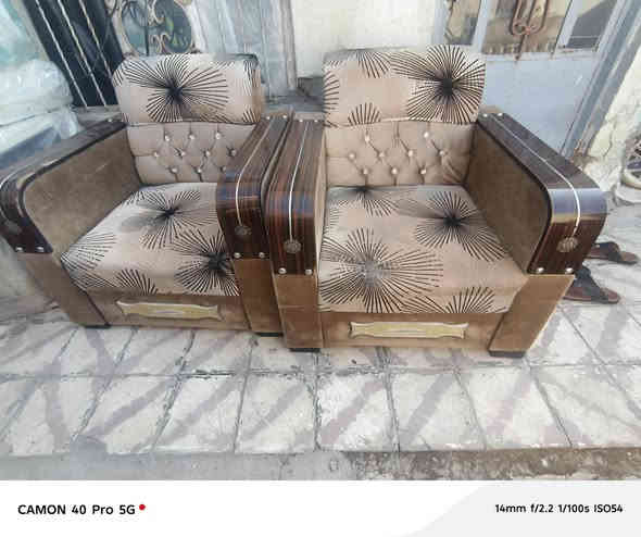 تخم للبيع 16 نفر 350 الف الهاشمية حي العسكري للتواصل ***********
