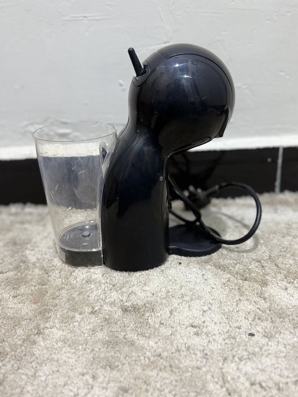 مكينه قهوه كبسوله دولجي كوستو الجهاز جديد كلش نقص قبق الخزان ومامأثر على شي وشغاله السعر ٢٠ الف للحجز خاص 

يوجد توصيل لكل المحافضات ٥ الف


**إذا كنت صاحب هذا الإعلان وتريد حذفه لأي سبب، رجاءا أرسل رسالة إلى الدعم الفني**