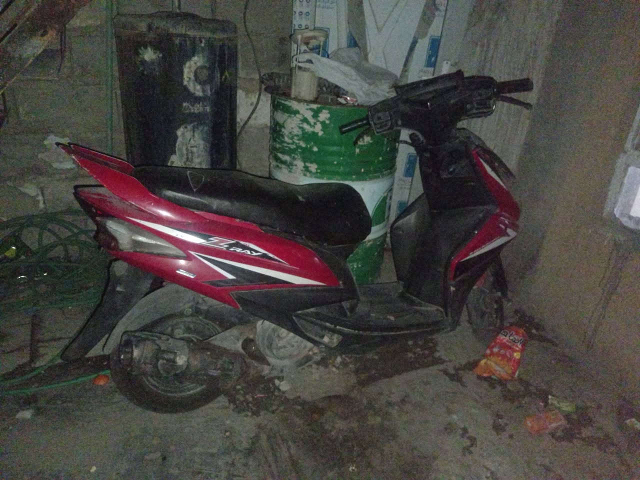 سلام عليكم دراجه للبيع دراجه مجفته جديد محرك صافي بيه عطل السبرنك مال الهندر فالت
ودراجه مانعرف بيه حتا اسمه مانعرف المكان كربلاء حي العامل منطقه 6 مجمع ام البنين ***********
سعر 190
