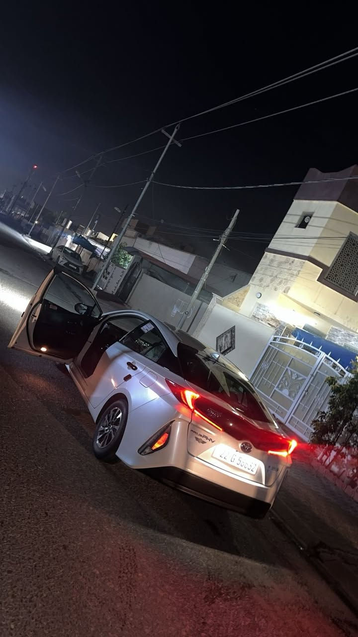 Toyota Prius PHV (PRIME) 2019
اول تويوتا بريوس برايم بالعراق 

اللون صدفي كلين تايتل
بس بيها ملاحظات بسيطة

- PLUG-IN HYBRID

المواصفات :
- شاشة 
- ⁠تدفئة مقاعد
- ⁠مرايات شفط
- ⁠لايتات زينون وبلاجكترات
- ⁠شاشة عاكسة عَ الجام الأمامي
- ⁠٣ وضعيات قيادة
- ⁠كشنات قماش
- ⁠بطاريات ليثيوم تمشيك مدى ٦٠ كم 
- ⁠تفويلة البانزين مع الشحن تمشيك ١٠٠٠ كم

السيارة محافظ عليها كلش ومداريها بكلشي
تايرات جديدة وسنوية جديدة للـ ٣١
السيارة تحويل او وكالة ثاني يوم
مكانها كركوك
*********** واتساب
