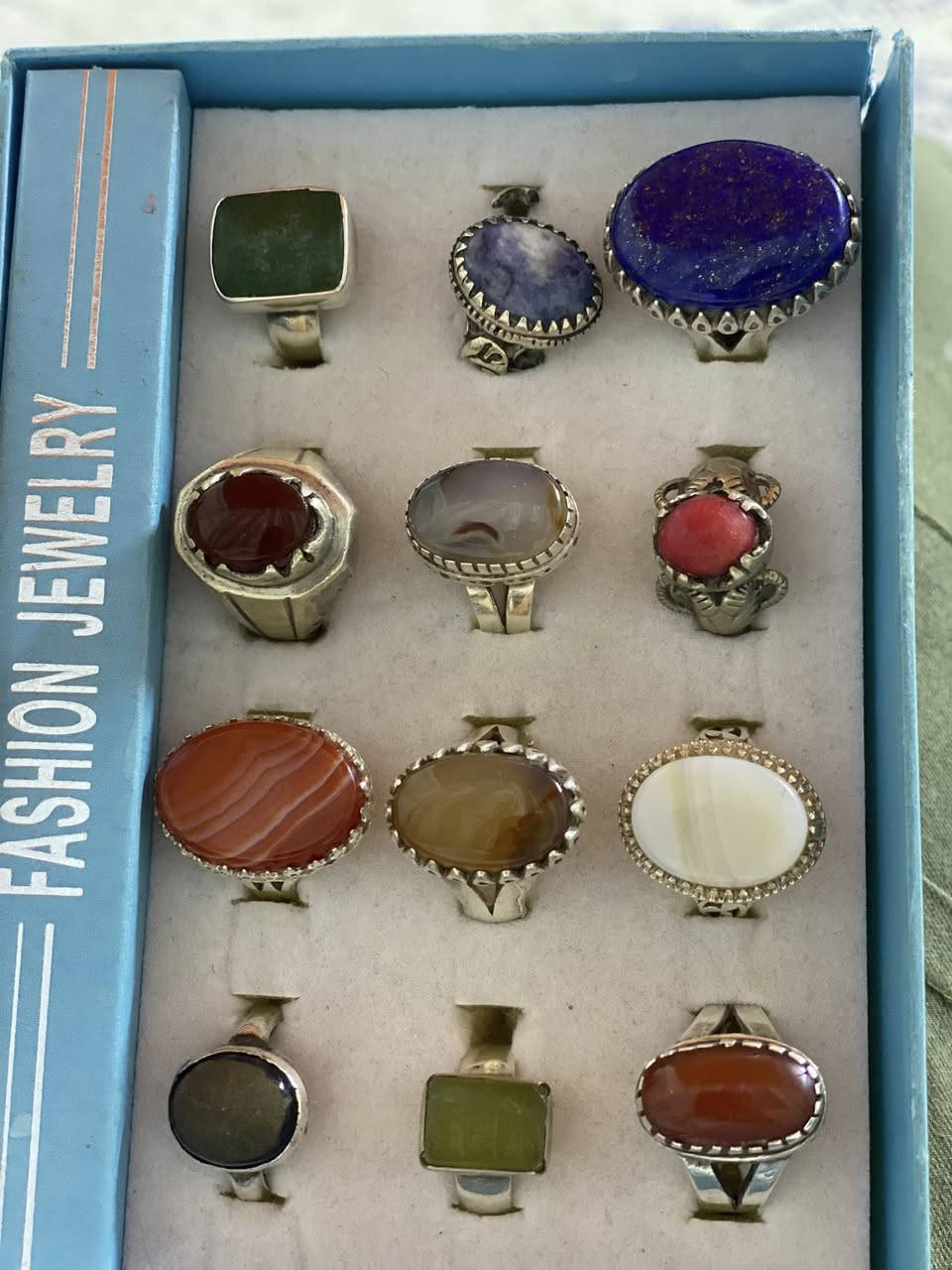 محابس احجار كريمه اصلي 
شراي ييجي خاص بخدمته ***********
