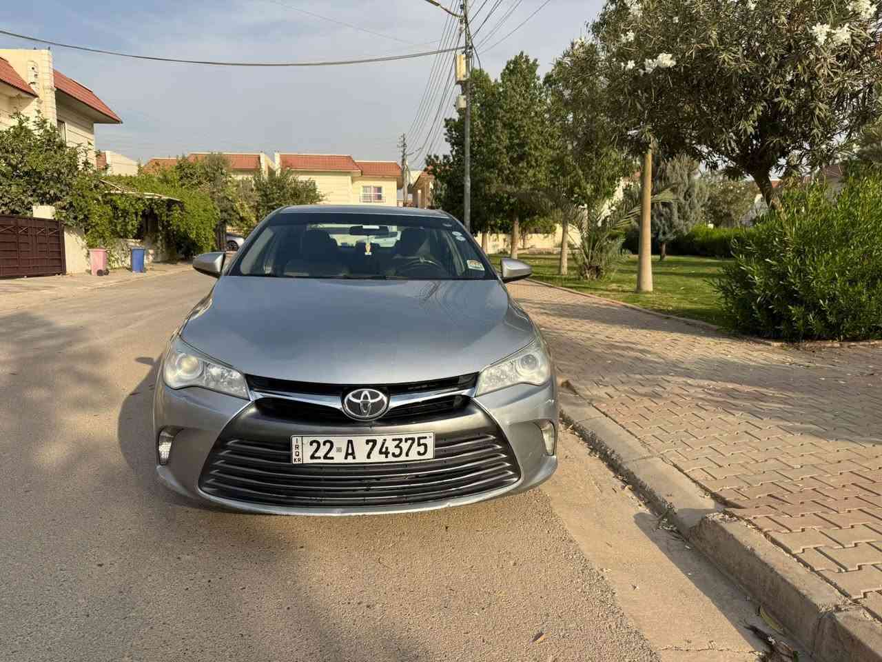 للبيع فقط مترهم مراوس
مكان السيارة اربيل 
كامري موديل ٢٠١٧ 
مواصفات le 
داخل لون رصاصي 
رقم اربيل 

بيهة باب مبدل بلادي وجاملغ خلفي بالهلال صبغ 
صور الحادث بالمنشور
وبيهة رصعة بالباب الخلفي صارت عندي جديد 

بجم كبس 
ايرباك بردة فقط طاك 
ايرباك ستيرن ودشبول سليم 
سيارة كلش نظيفة 
ماشي ١٢٠ الف 

سعر 158

***********
***********
