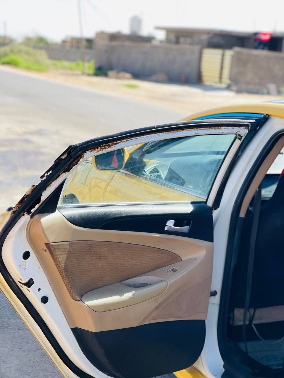سلام عليكم سوناتا 11 خليجيه فول مواصفات رقم بصره سنويه كرتونيه لقديمه مداور ثاني يوم ابايعك مصفر هيئه وغرامات مكينه وكير وحداديه وتبريد خير من الله لكشره شوف لعين سعر 70بيه مجال الاستفسار اكثر اتصل  *********** مكان سياره كربلاء

