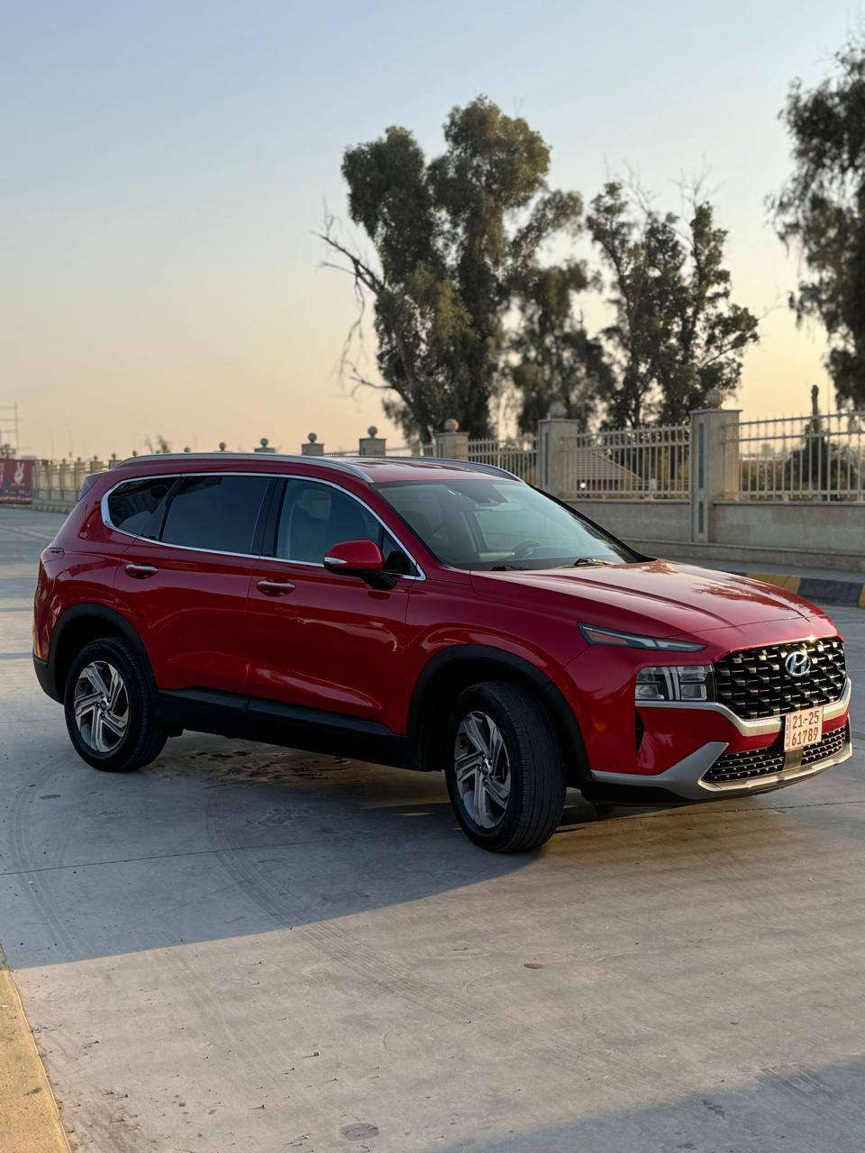 تحيه حب وحترام لكل متابعين  سنتافي 2023 كلين  ما عده  شبر باب خلفي فقط سياره كاتي مواصفات  معروفه استفسار ***********عنوان  موصل  ايسر
