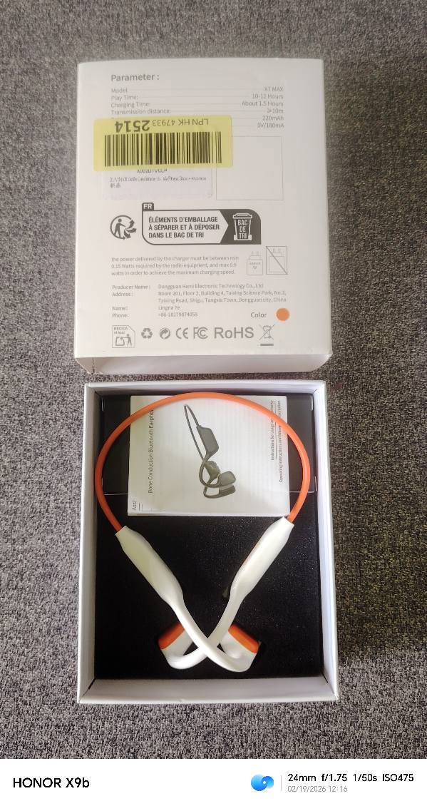 هێدفۆن مارکەی (Zovimax) ئەوروپی
بلوتوزە
دژە ئاوە
بەکاردێت بۆ (مەلەوانی ،شاخەوانی،ڕاکردن،پاسکیل سواری،شوفێری،کاتی ئاسای)
لە پاکەت دایە و کامی ئەشیایە
نرخی زۆر گونجاوە
بۆ زانیاری زیاتر کۆمێنت بکە یان نامە بنێرە بۆ تایبەت السليمانية, العراق


**إذا كنت صاحب هذا الإعلان وتريد حذفه لأي سبب، رجاءا أرسل رسالة إلى الدعم الفني**