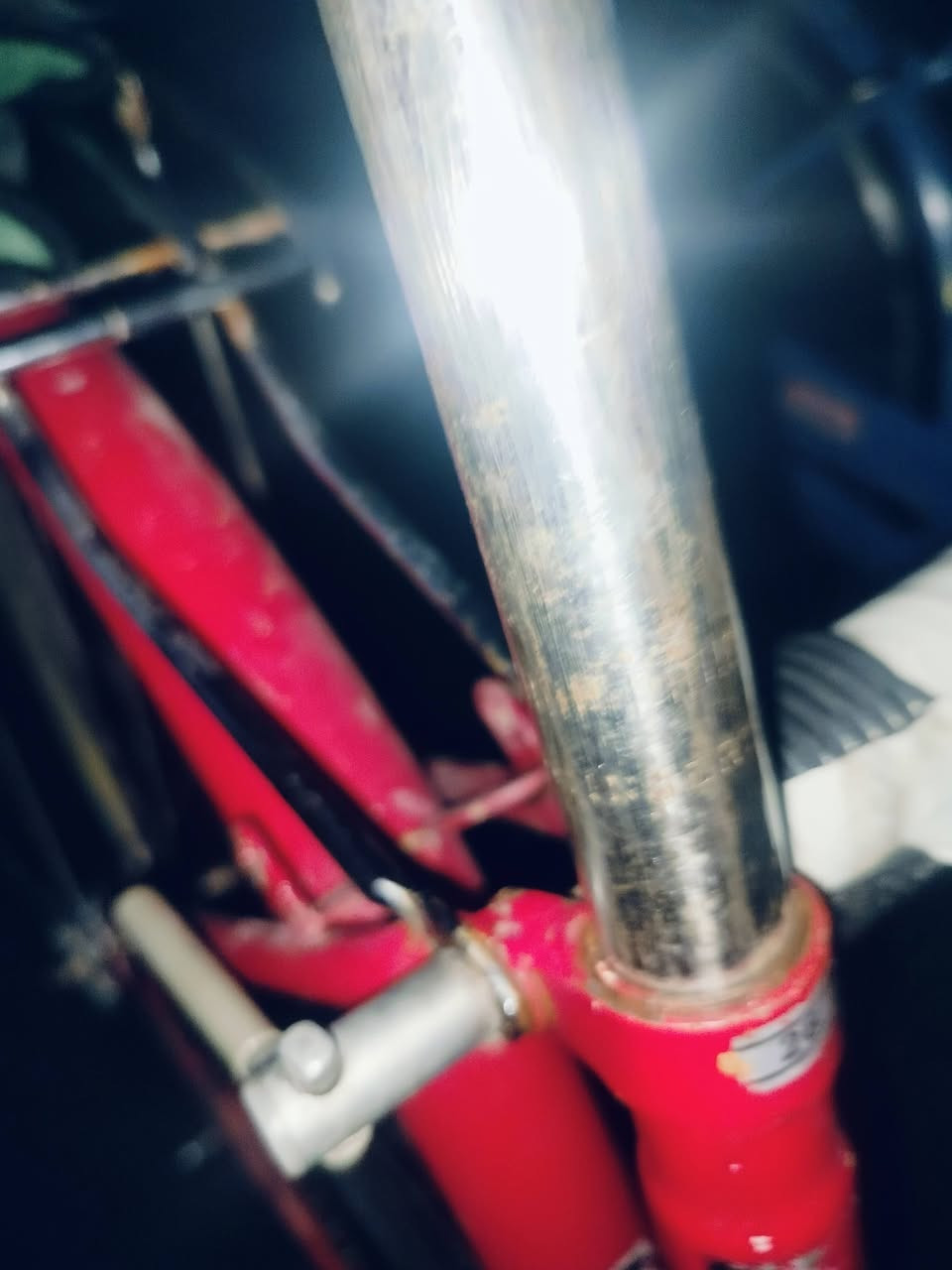 سلام عليكم عندي بايسكل حلو ونضيف
الون. احمر
مكينه..عميه
محور. من عكرب. العميه
بايسكل خير من الله 
ممتعوب ماطلع بي هواي مضموم 
وصينيه ويا 
بايسكل خير من الله 
سعر. 85
الرقم. ***********
