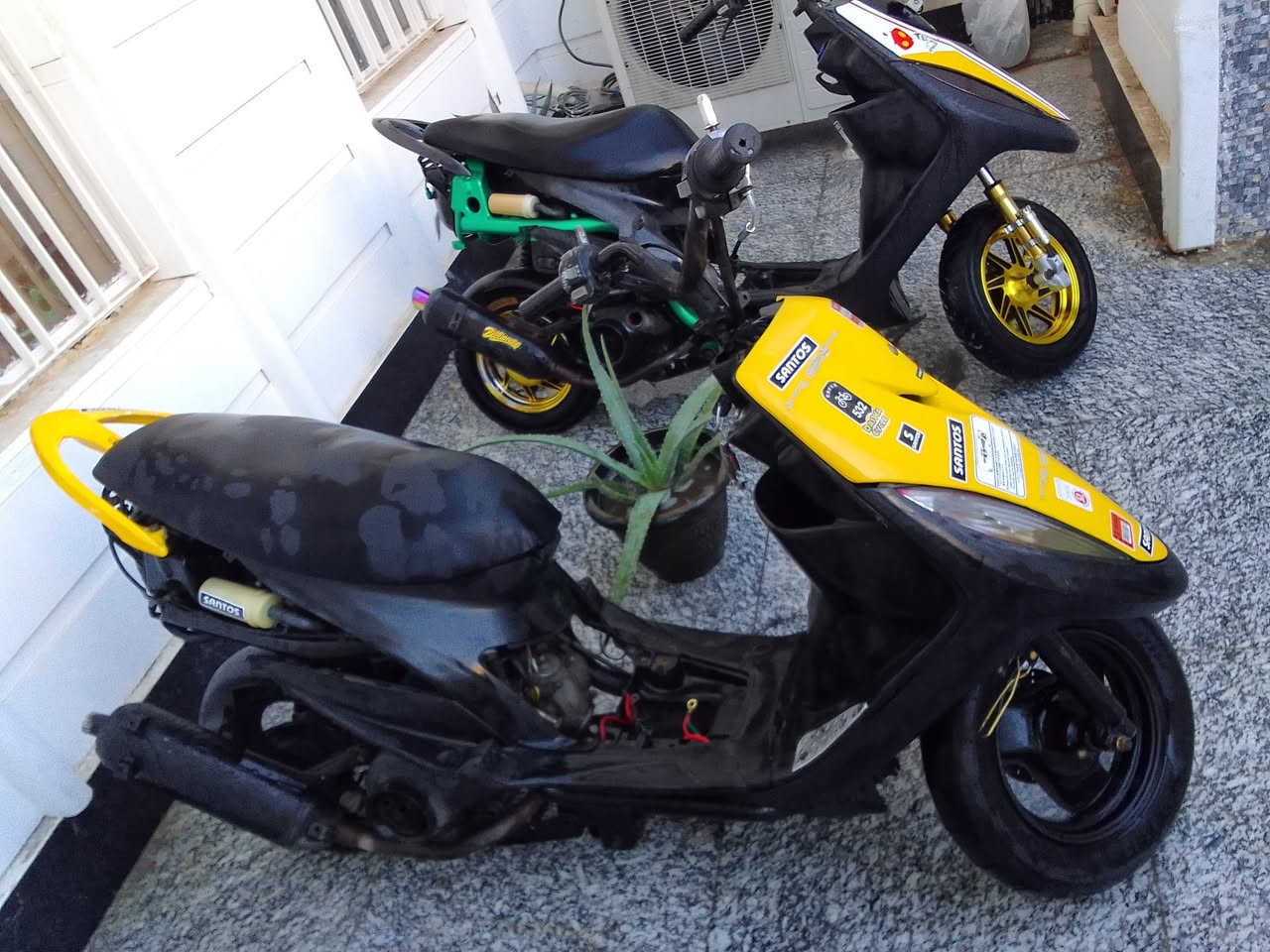 السلام عليكم ماكس عدله للبيع الصفره 450 والخضره 500 للاستفسار ***********
