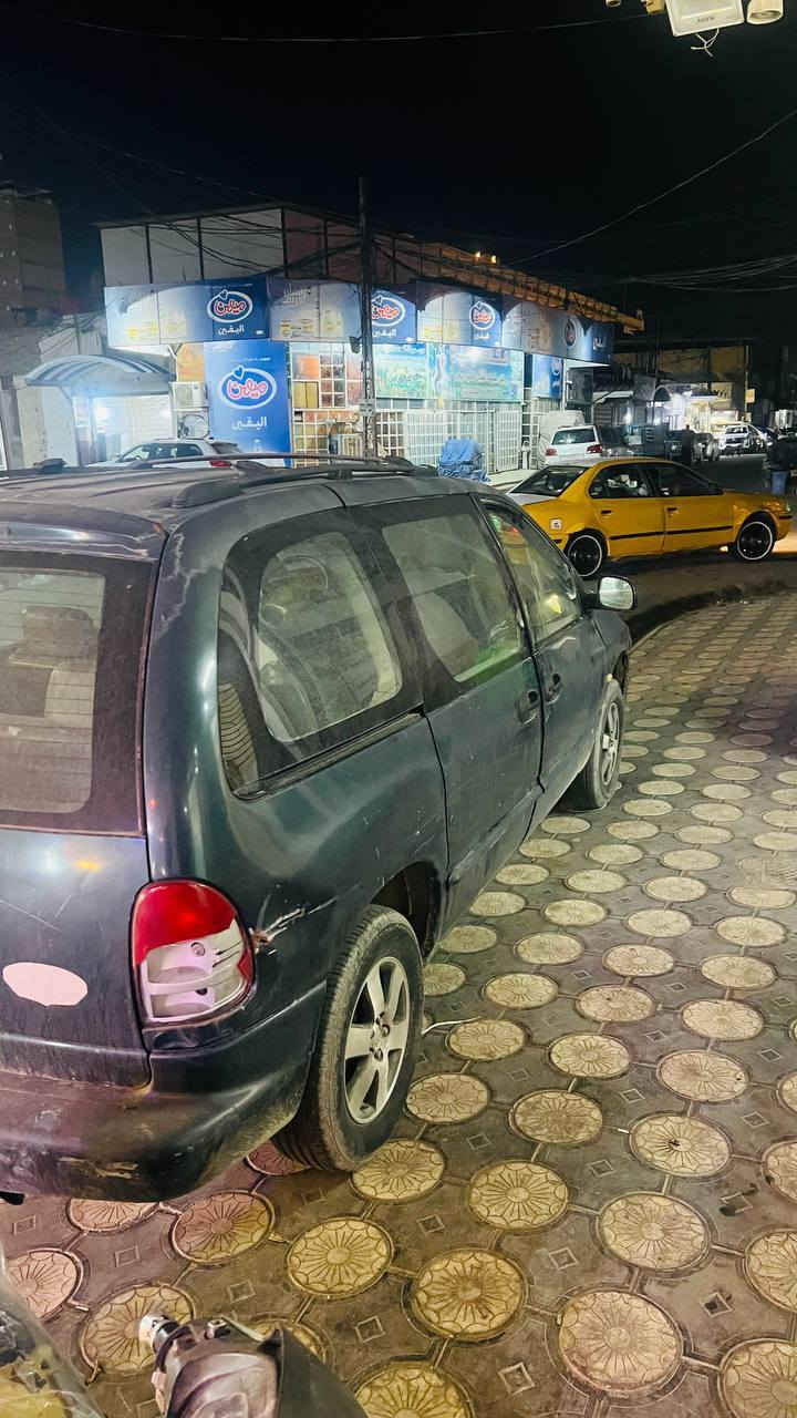 سلام عليكم دوج كرفان موديل 2000 سبعه راكب  حداديه 70٪100 عوزها ترتيب مكينه وكير كامري ب35 وبيها مجال مكانها نجف ***********
