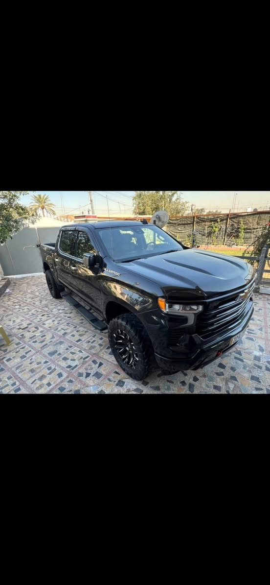 السلام عليكم  سلفرادو2023  للبيع فقط فول ايرباك برده فقط مصبوغه عام 

ماشيه ٩٢ الف كيلو 
كشنات جلد تدفئه تبريد
رادارات 
مري شفط 
5 كامرات 
باب  شفط كهرباء
محرك 5300 بعده على وظعيه شركه 
صالنصه بورله بلاد من امريكه 
والسياره بيهه سستم ترفيه بلاد من امريكه 
وياله وتاير ماركه فيول 
 سماعت بوس 
وبيهه كومه مواصفات 
بجم كبس السياره متعوبع عليهه 

للبيع فقط حدثهه مرفق بالصور
 مكان سياره بغداد شارع فلسطين 
*********** سعر عند الاتصال
