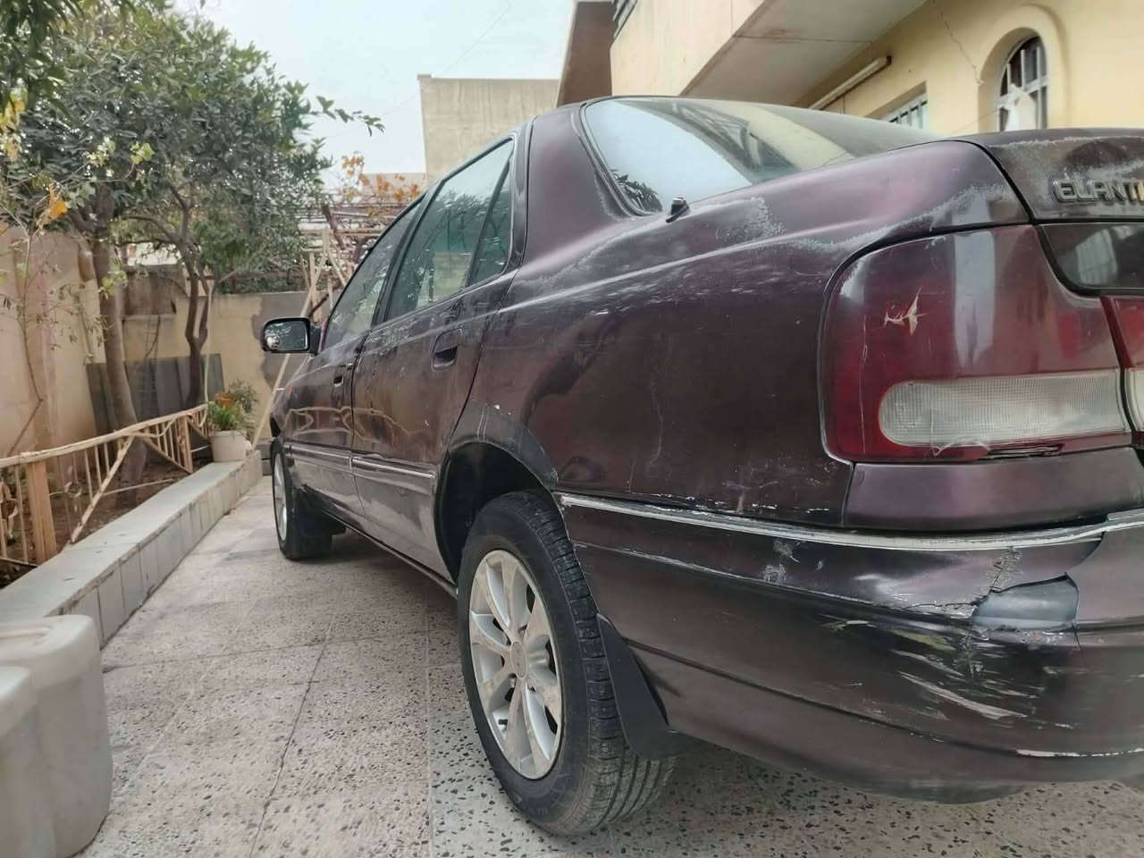 سلام عليكم هونداي الانتره موديل 93 مكينه وكير شرط كير توماتيك تبريت شغال كهربايات كلها شغله شرط التحويل السياره كامله عوزها بس صبغ جماليه تايرتها جدد السعر ع خاص او ع رقم ***********
