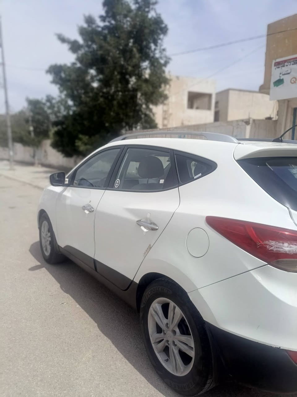 للبيع 
توسان ٢٠١٣شكل ٢٠١٤ خليجي
رقم بغداد الإنكليزي
سنويه لحد ٢٠٣٠
هزه جديده
فول مواصفات 
دبل بانوراما
كير ومحرك وتبريد مكفول
ماشيه ١٨٠
بيها بنيد مبدل اثر جراد 
وشبر بل جنطه
العنوان /واسط الصويرة

السعر 125
للاستفسار الاتصال على الرقم 
***********
