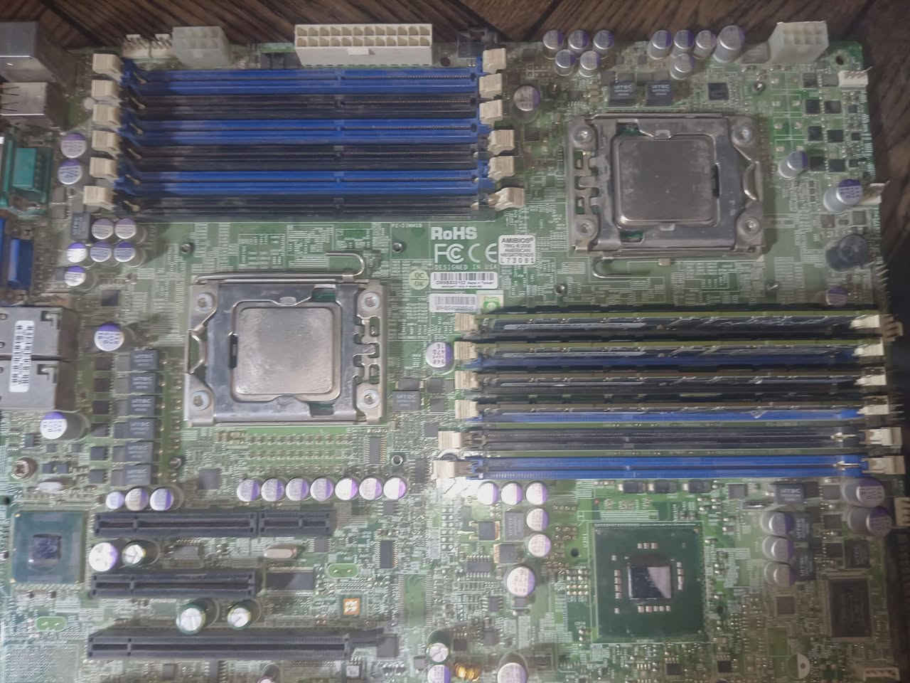 سلام عليكم
غراض للبيع اخوان ركز اكو اشياء مفحوصة واشياء غير مفحوصة
معالج  xeon x5680 3.33ghz عدد معالجين ثنينهن شغالات ونضيفات
معالج i5 3570 3.40ghz شغال ومفحوص
رام 4 كيكا ديسكتوب غير مفحوص
رام 32 كيكا بايت ddr3 سيرفر غير مفحوصات
بورد h61 غير مفحوص
بورد سيرفر ddr3 غير مفحوص
هاردات نص تيرا و4 تيرا غير مفحوصات مع كيبل ساتا الخاص بيهن
معالج  بانتيوم 3.00ghz ddr2
باور 300 واط اصلي HP شغال مفحوص مع كيبل باور خاص به
مبرد هوائي 8 انابيب نحاس ممتاز نضيف موضح بل صورة وياة غراضة
يتوفر توصيل والي يريد يشتري هلا بيك بل خاص
+ اخوان فدوة ركزو الغراض الي غير مفحوصه ابيعهن فحم 
والي مفحوصة اذا طلعت عاطلة تدلل ارجعهن الك


**إذا كنت صاحب هذا الإعلان وتريد حذفه لأي سبب، رجاءا أرسل رسالة إلى الدعم الفني**
