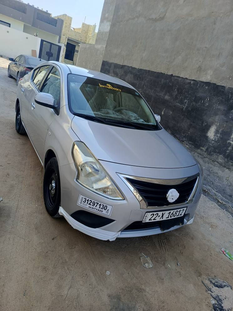 نيسان صني هندي مديل 23 دخول جديد ترقيم جديد سنويه لغايه 31 بيها أربع قطع صبغ فقط بدون دواخل كفاله كير ومحرك تبريد ثلج مكفوله من الضربه رقم اربيل باسم شركه وكاله بسمي ماشيه 27الف حقيقي السعر 115 وبيها مجال قليل مكاني بصره تنومه الاستفسار الاتصال على الرقم *********** البصرة, العراق
