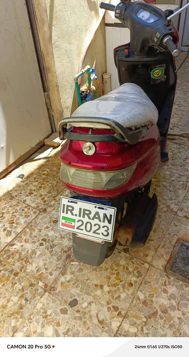 السلام عليكم فراشه للبيع محرك فحل هسه ونصعدته صار له شهر مكان نجف كوفه شراي يتصل على رقم السعر 525 وبيها مجال***********
