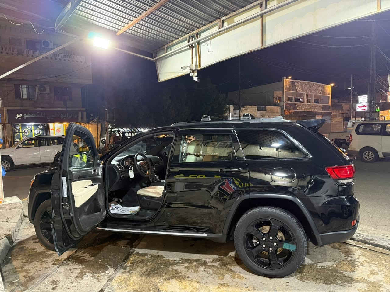 للبيع 215$
2019
***********

