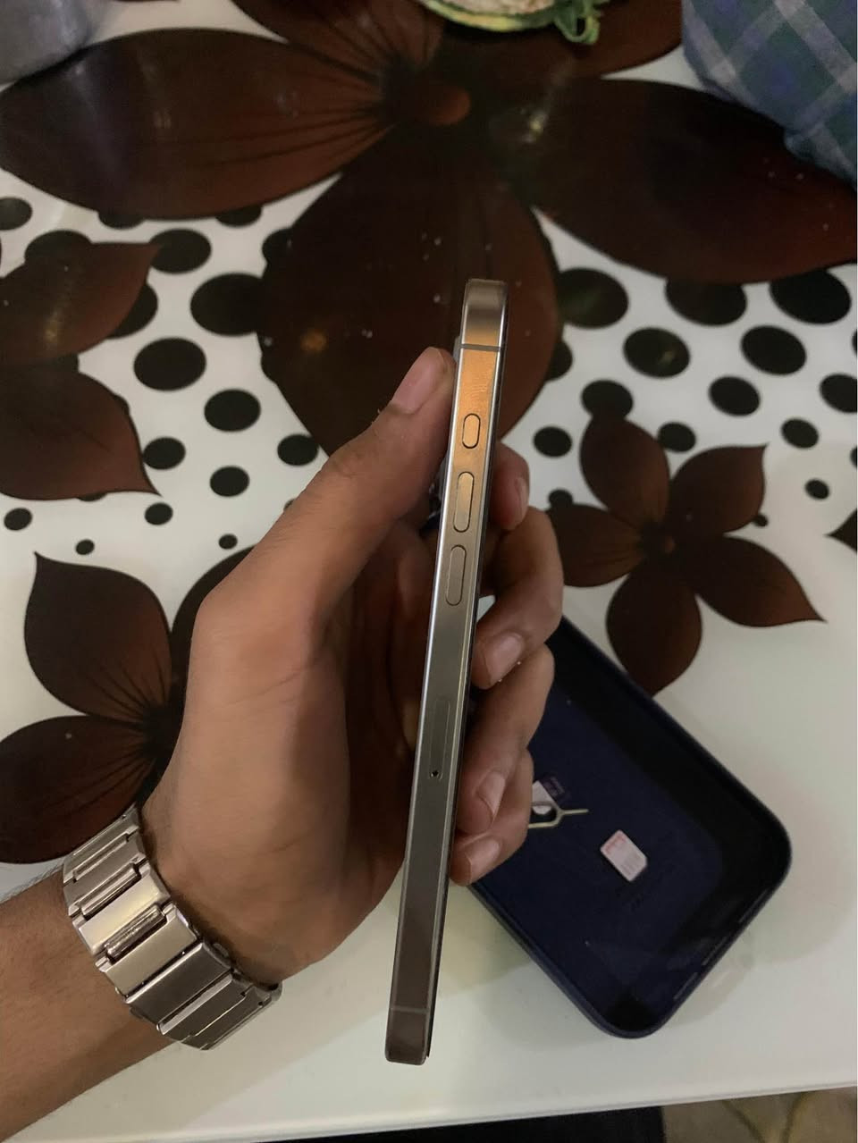 سلام عليكم ايفون15 برو ماكس الجهاز كلشش نضيف بس الضهر لاصلي مالته مكسور وما مبدله ذاكرته 512 كارتونته موجوده ماستر نموذج m aa/a النجف, العراق


**إذا كنت صاحب هذا الإعلان وتريد حذفه لأي سبب، رجاءا أرسل رسالة إلى الدعم الفني**