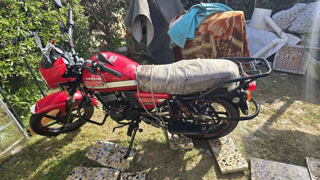 للبيع ٢٣ مرقم ب اسمي مكاني بغداد مخابز باب الاغا مليونين و ١٠٠ مكفولةة ما مفتوحةة مستعجل ع بيعتها 
***********
