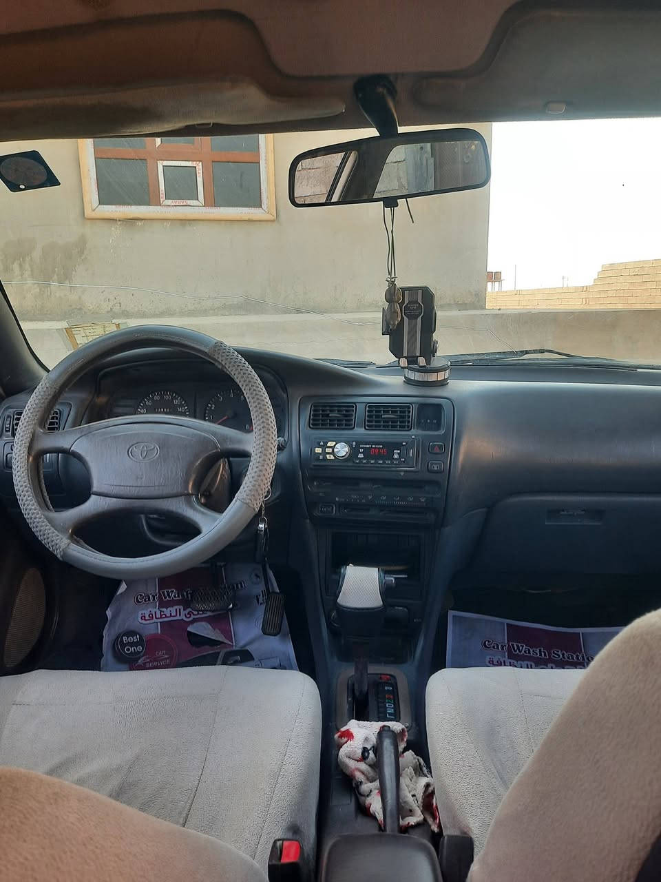كورلا 95 للبيع نضيفه دوشمه نضيفه رقم صلاح الدين مشروع وطني لل 27 شهر 7 هزه جديده شرط التحويل سعر 55 وبيها مجال شي قليل مكان كركوك الحويجه المهيري محور ***********
