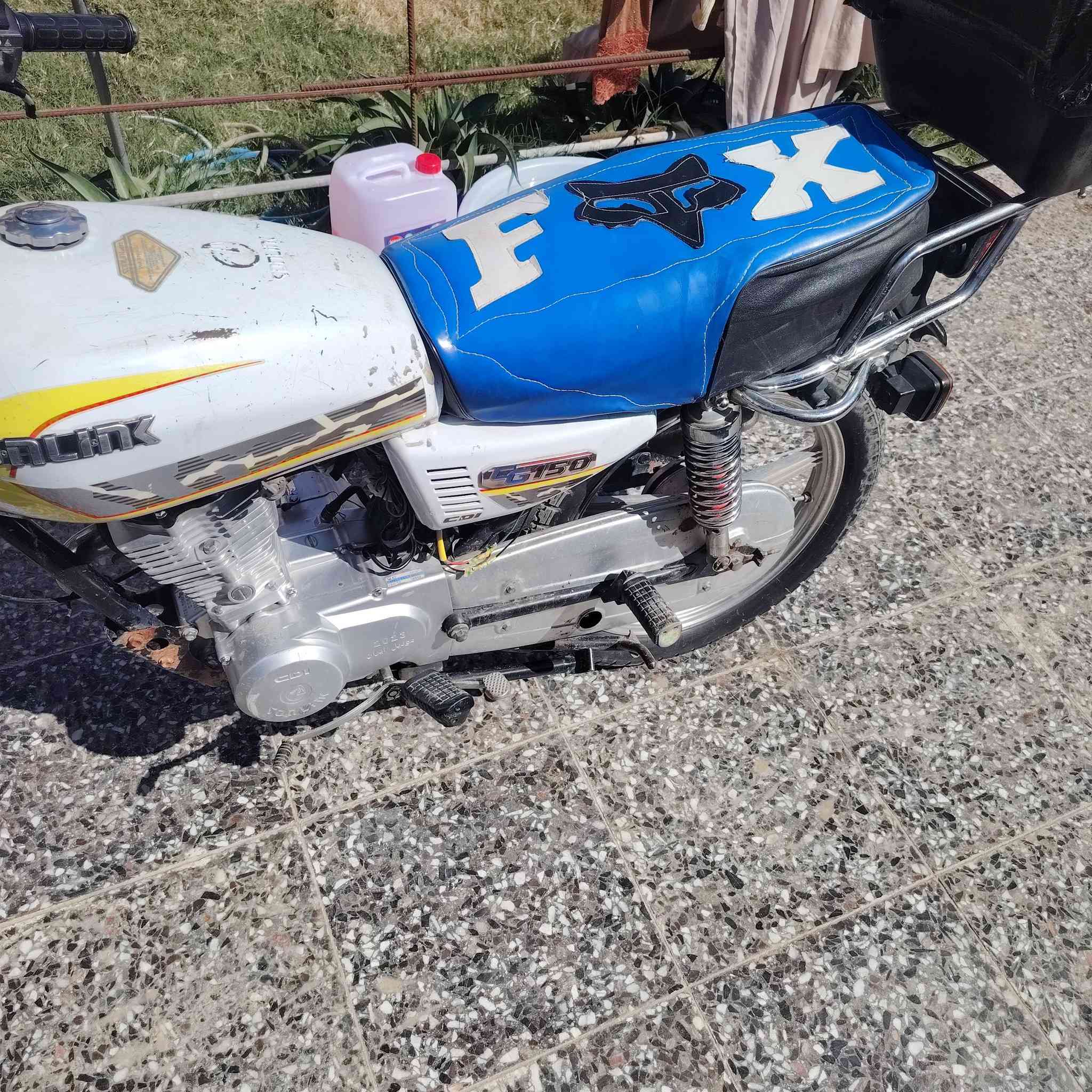 مكاني تاجي سبع البور
السلام عليكم شباب دراجه سونك 4 كير موديل 2023دراجه جديده ومستقره بمعنه الكلمه بيهه استان تعليك وستان صفح كهربائيات كامله كلهه اي نقصهه ما بيهه ب400وبيهه مجال قليل


**إذا كنت صاحب هذا الإعلان وتريد حذفه لأي سبب، رجاءا أرسل رسالة إلى الدعم الفني**