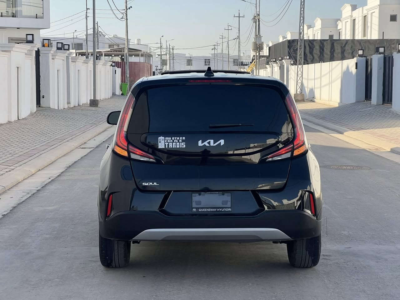 سلام عليكم للبيع كيه صول موديل 2024 فول موصفات EXفتحه وبصمه وشاشه كبيره ولمس كامره دواره رادار مامي وخلفي شغال رادار يمنه ويسره حساس طارات نضمه قياده حجم المحرك 2000 دوش تبريد بيانو شاحن واير لس كشنات تدفه بصمه بواب بصمه تشغيل لد خلفي دبل رف خلفي ولكب كروم حجمه 18 تشغيل عن بعد كشنات جلد وبيبان صاج اسود ملكي كشنات كهرباء ماشيه 14 ميل السياره مكفوله من التبديل والبارد والصبغ كلها ليبل واحد ماعده حافت قبق الجنطه فقط السياره حره جايه بسمي بدون رقم تترقم جميع المحافظات بيها فحص موقت تمشي بي 3 اشهر ***********
