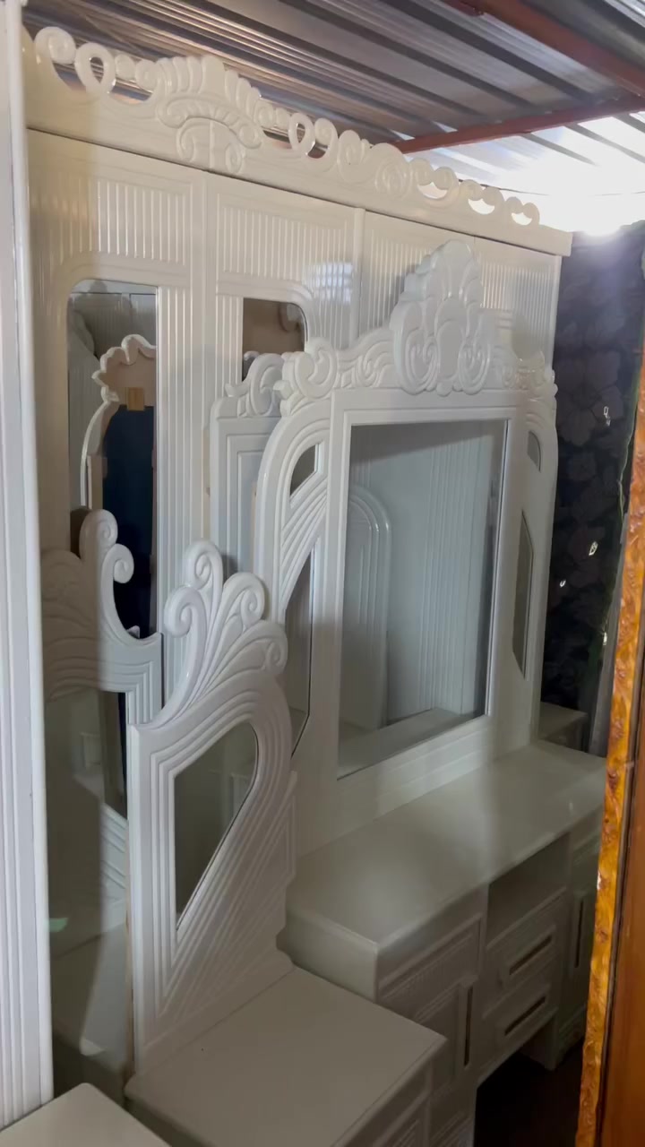 العنوان بعقوبة المفرق ***********
