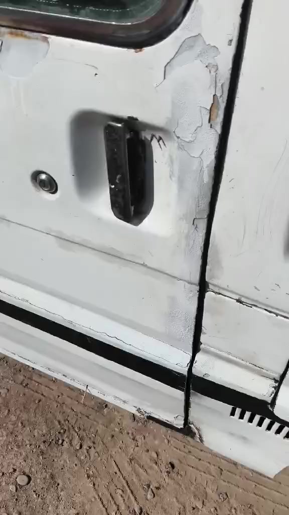 للبيع كيه موديل 95سياره شواصي بلاديه مكينه بيهه خيط تبخير سياره تحويل مصفره هيئه وغرامات العنوان بغداد شرطه الرابعه اني مكلف ب النشر الشراي يتصل عل رقم مال راعيهه السعر٢٧ بيها مجال(***********
