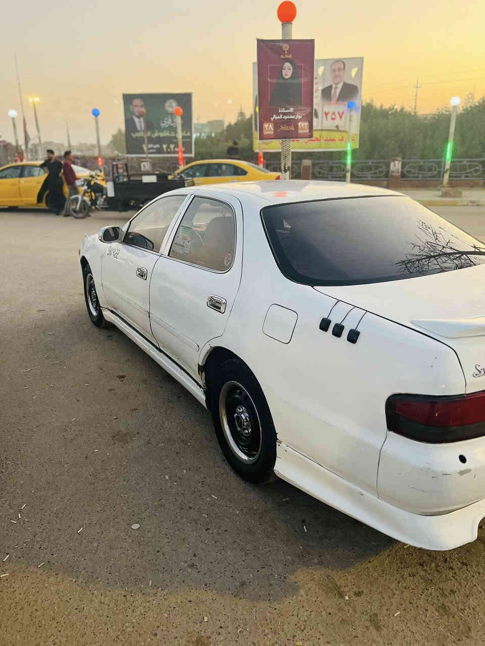 السلام عليكم سياره كرسته نفخ كير وحرك حاويه توني شادهن تبريد شغال كهربايات كله شغاله تخم تاير باتري جديد غرفه بل كارتون بطاين بل لايلون كامره خلفيه سنتر ريمون جنطه ريمون حداديه ٨٠  سياره حلوه وتعوب عليه مكفوله من العيب الشرعي والصوليات بيه ضربه بل جنطه سعر (٤٨)$ مكان ذي قار النصر واتساب ***********
