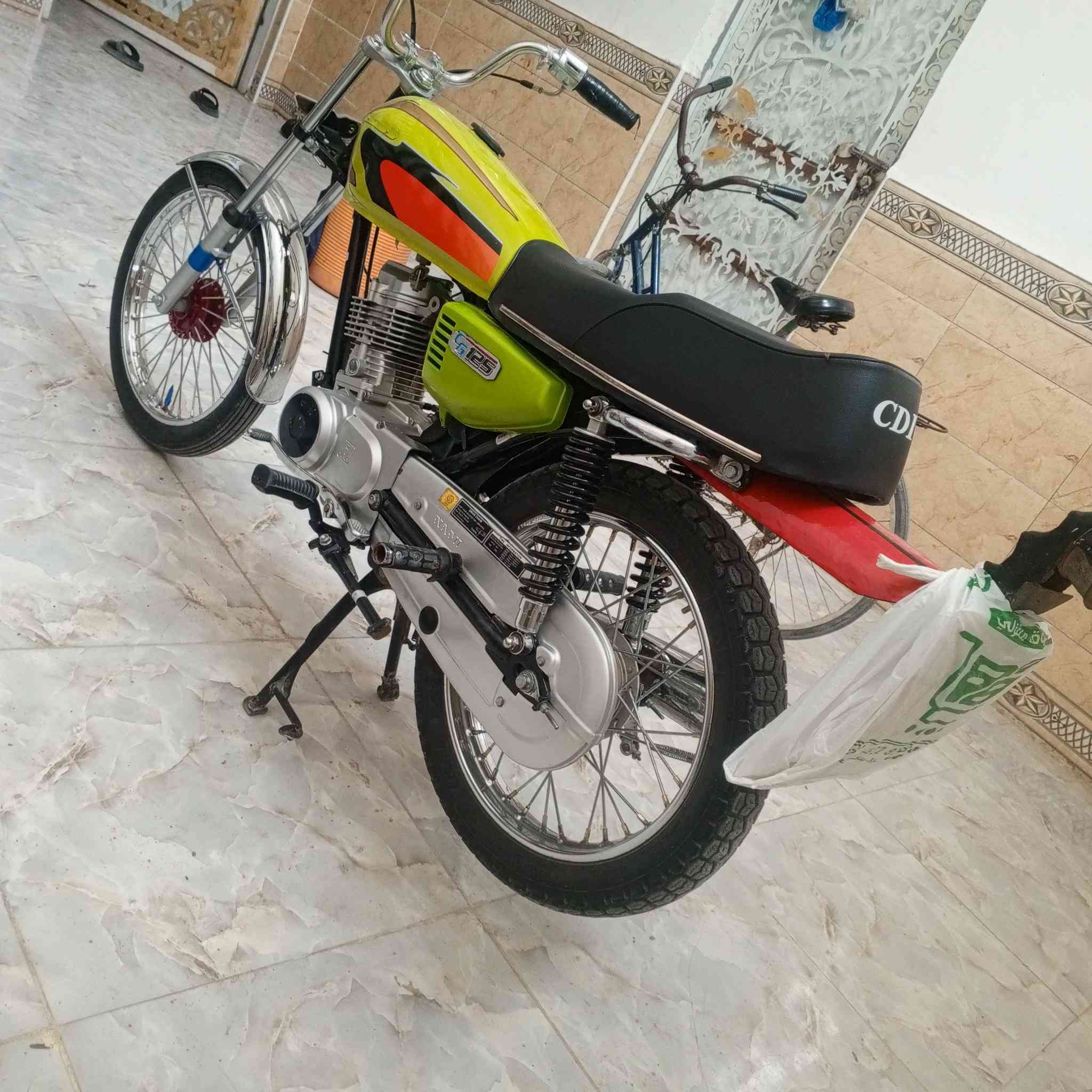 سلام عليكم دراجه نامه للبيع اوراق اوراق اصولي شاصي مديل 2016 وتعميره 2025 نهضه اذا مو ثالث تعلك ترجع سعر جوه سوك 750 مو سعرها وعلي بس رايد ابيع مكاني ناصريه مركز رقمي ***********
