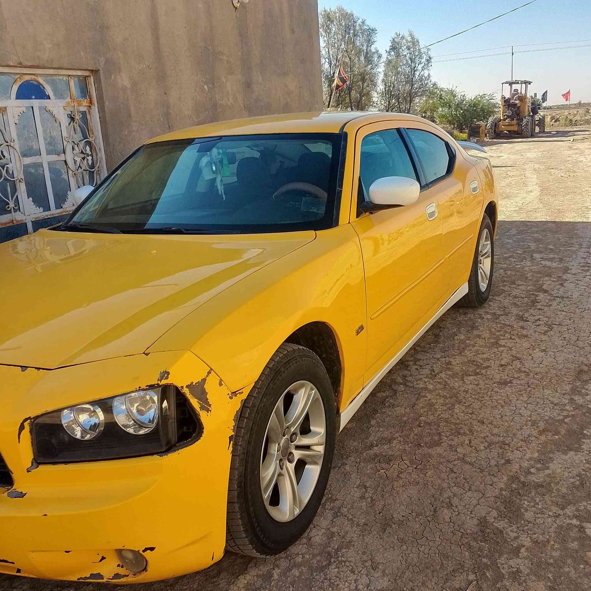 للبيع والمراوس بخصوصي
موديل 9 /العنوان ذي قار قضاء الفجر 
مكلف بالنشر
***********
***********
