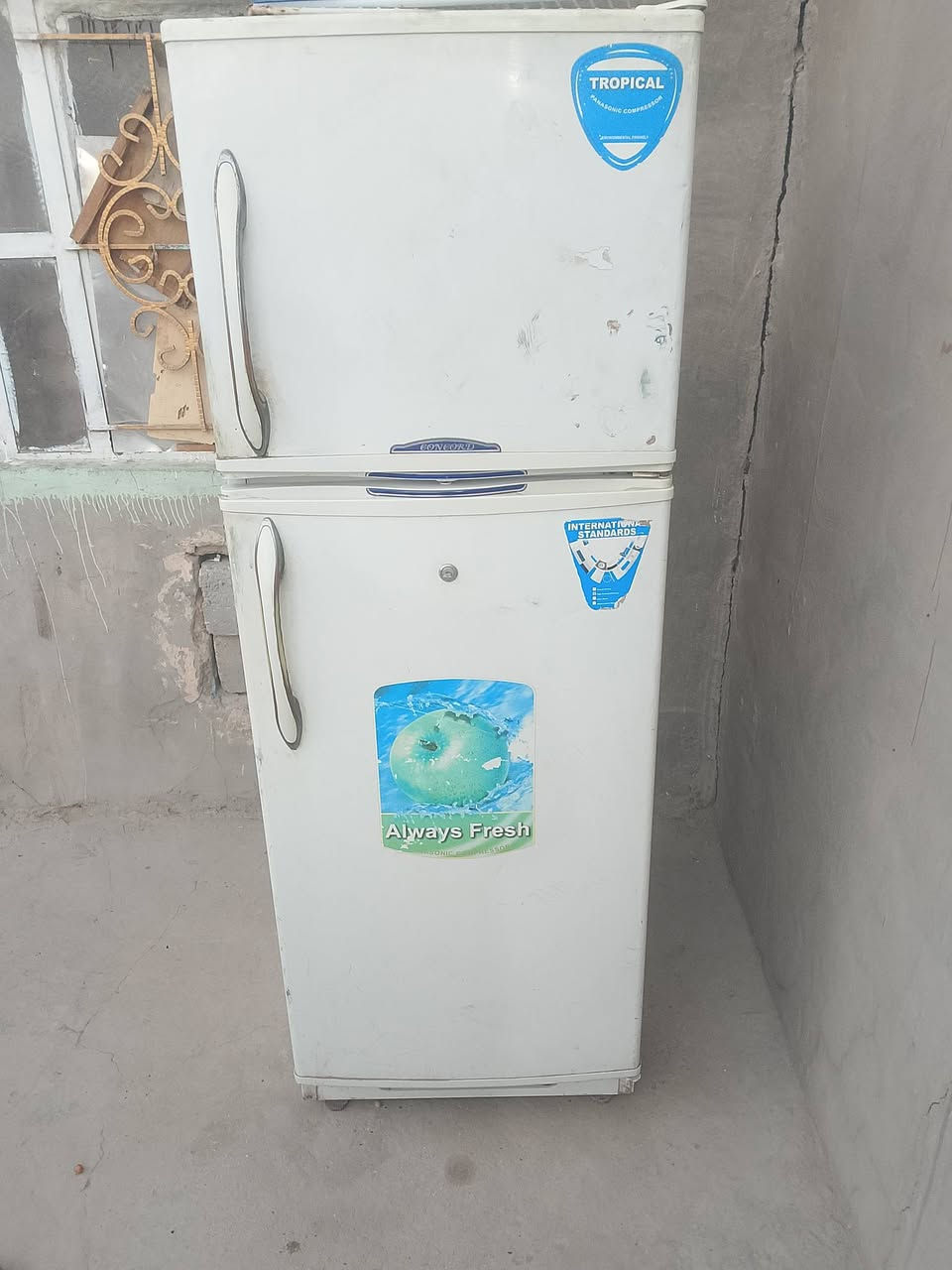 سلام عليكم ثلاجه للبيع شغاله بس ماتبرد  مابيها غاز شراي يدلل سعر 100


**إذا كنت صاحب هذا الإعلان وتريد حذفه لأي سبب، رجاءا أرسل رسالة إلى الدعم الفني**