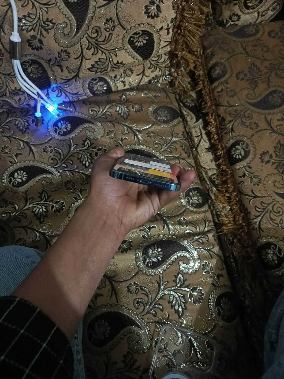 السلام عليكم
ايفون ١٣
بلاد 

بطاريه ٧٦
مايدل بي أي شي

شرط 

مرووس وي ١٣وفوك 

لاستفسار خاص


**إذا كنت صاحب هذا الإعلان وتريد حذفه لأي سبب، رجاءا أرسل رسالة إلى الدعم الفني**