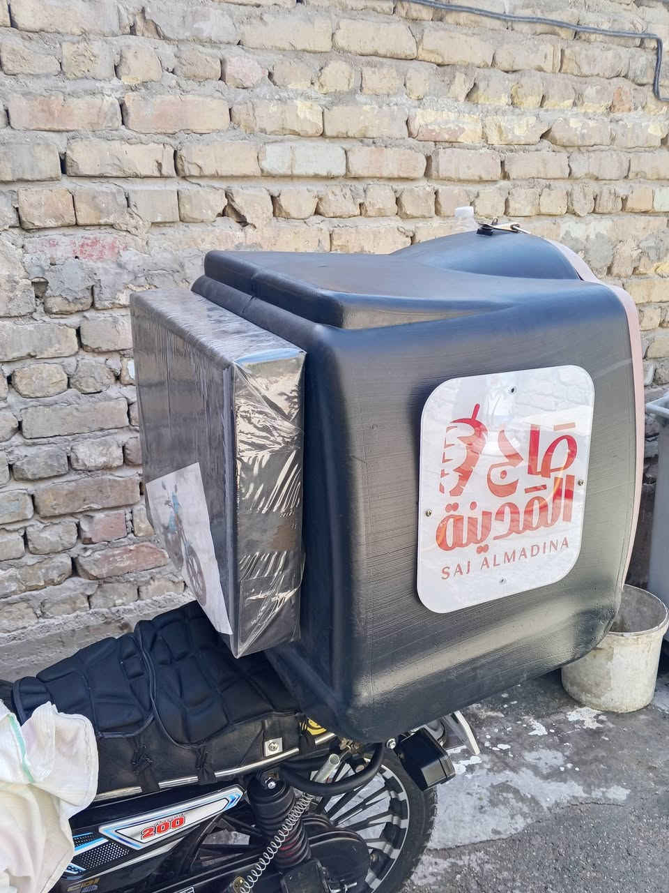 صندوك دلفري للبيع لحجم الجبير بسعر 20لف وبي مجال لشراي يجي خاص ***********

