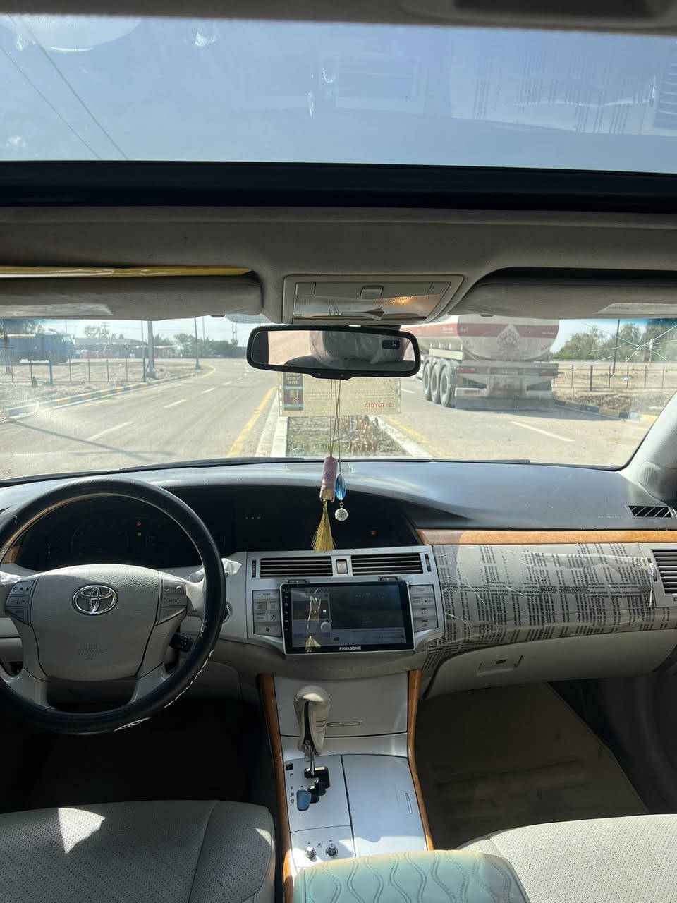 افلوان 2007المتداد
فول موصفات خمس 5بصمات 
كير مكينه خير من الله بيها ضربه بل جماغ الخلفي 
فقط صبوغ حزام جماليه 
السعر 100بيهارمجال بسيط 
مكان سياره بابل مشروع المسيب 
التواصل ***********
