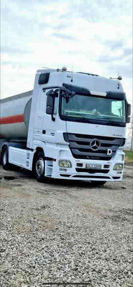 اكتروس حواجب موديل 2011 فول مواصفات حجم 1844 شاصي طويل تانكي شاكر سعر 450$
رقم موبايل ***********
