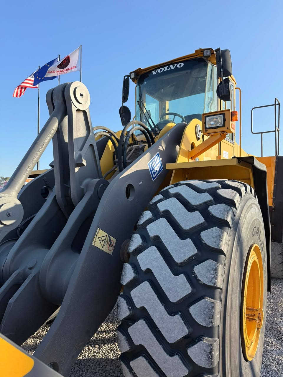 للبيع - بۆ فرۆشتن دخول جدید
———————
عفار  : VOLVO
حجم : L150E
موديل : 2005
مکان   :اربیل قضا ٕخبات معرض باران
—————————
بۆ زانیاری زیاتر پەیوەندی بکەن بەم ژمارە تەلەفۆنە 

***********
***********
