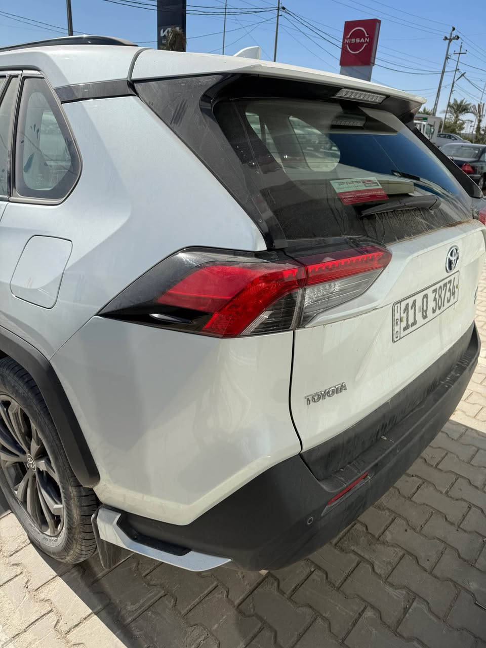 راف فور هايبرد فتحة فول 
رقم بغداد دولي السيارة بدون اي ملاحظة و بحالت  الوكالة 
السيارة عليها ضمان تويوتا العراق كير ومحرك وكهربائيات ٣ سنوات و هايبرد ٨ سنوات بالإضافة للصيانات المجانية سنتين زيت وفلتر
السعر ٤٠ مليون مكان السيارة النجف الاشرف 
للاستفسار الاتصال على الرقم 
*********** عين التمور, كربلاء
