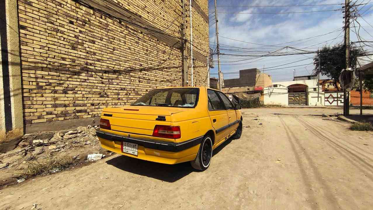 بيجو 405 موديل 2013 رقم نجف سنويه منتهيه 2018 السعر 22 وبيه مجال ***********
