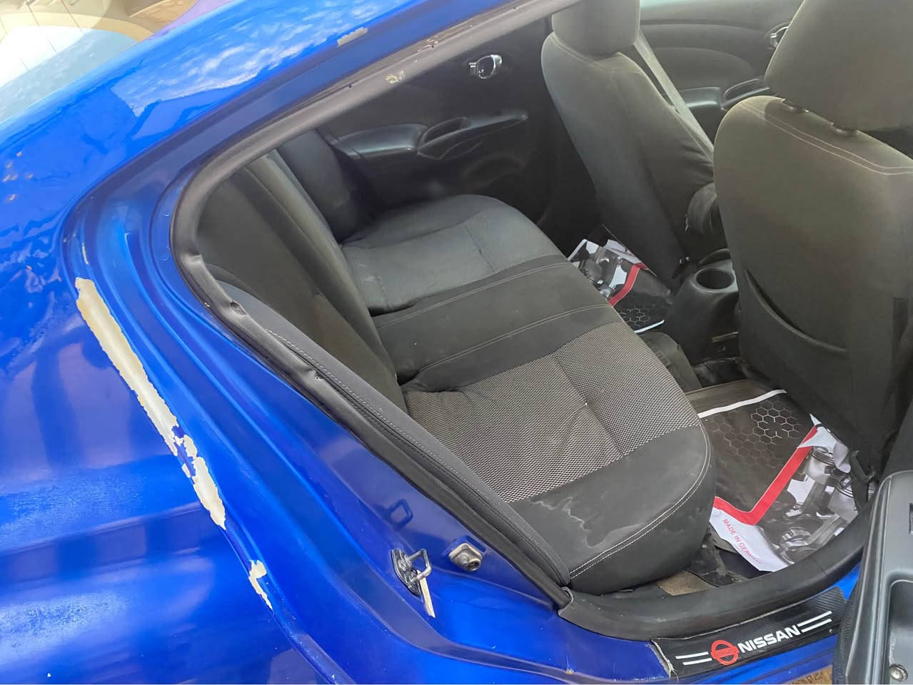 فيرسا امريكي السياره كما موضح بلصور عليه ادامه كامله المكينه خير من الله والكير بي صفنه سياره نقصه تبريد والكير والحادث مالته موضح مل امريكه *********** السعر بي مجال مكان بغداد الجديده او الدوره البعيثه 75وبيه مجال بغداد, العراق
